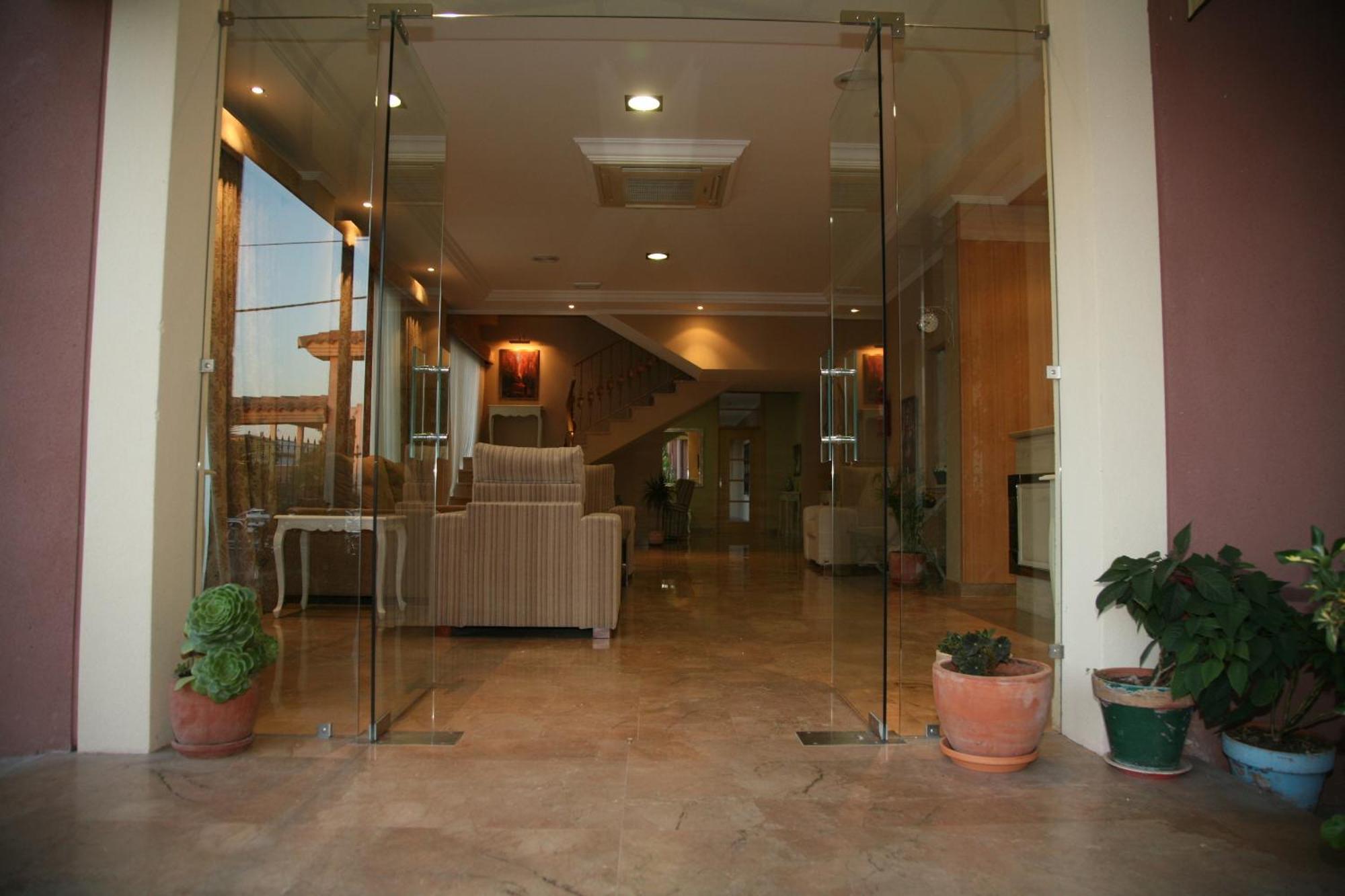 Hotel Torre Del Oro La Rinconada Luaran gambar